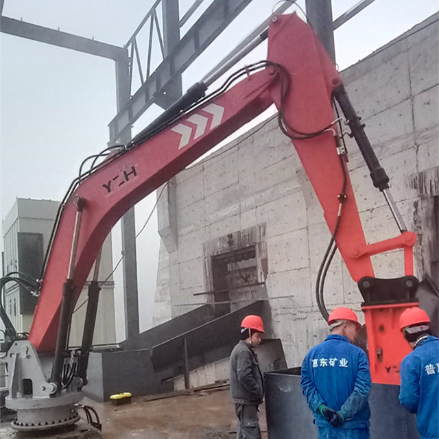 YZH Rugged Stationary Pedestal Boom Rockbreaker Solution for Crusher Blockage Elimination