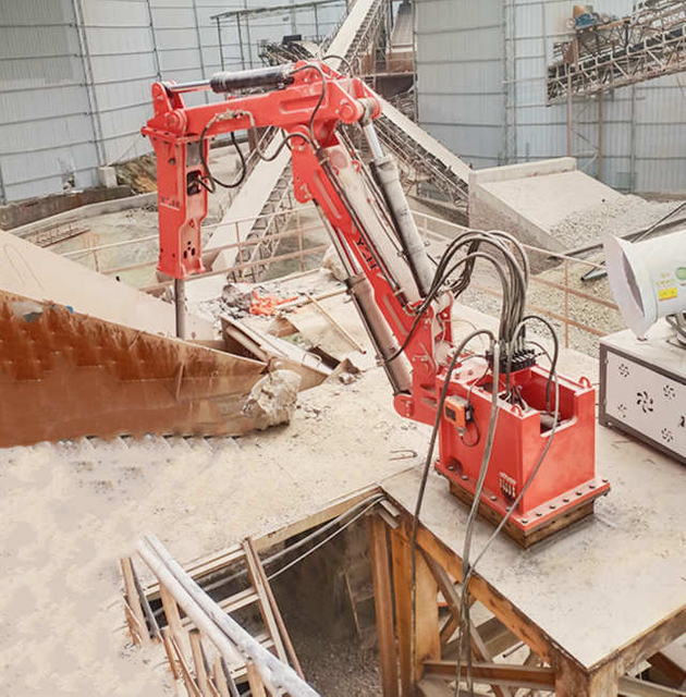 YZH Fixed Rock Breaker Boom for Seamless Operation in Mining Site