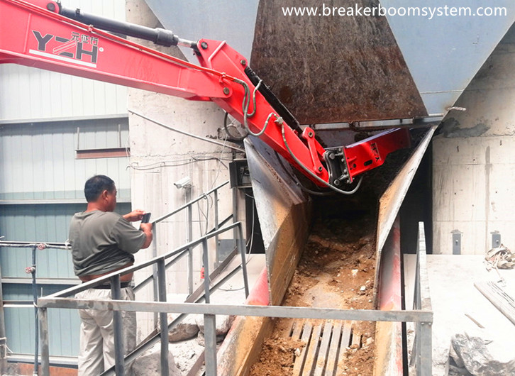 YZH Fixed Pedestal Rock Breaker Boom System Has Been Put Into Use By Luotian Honghui Tailings Comprehensive Treatment Company-3