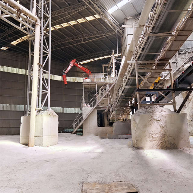 YZH Mining Pedestal Rockbreakers Solution for Jaw Crusher