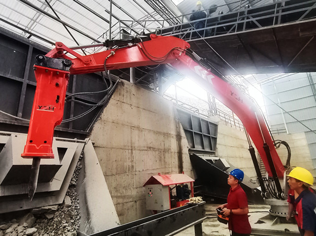 YZH Rockbreaker System Becomes An Essential Equipment In The Jaw Crusher