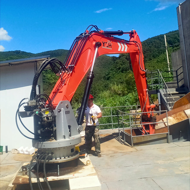 YZH Fixed Pedestal Boom System – Your First Line of Defense Against Crusher Downtime