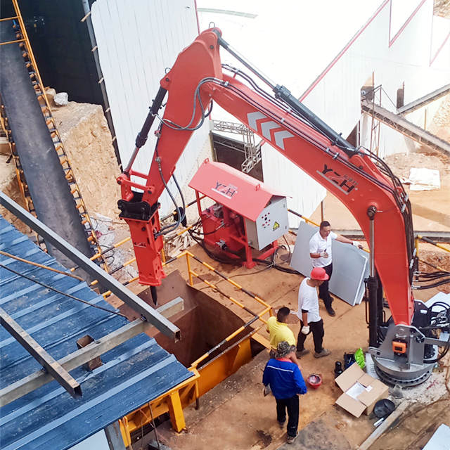 China YZH Stationary Rockbreaker Boom System Mounted at Jaw Crusher Cavity