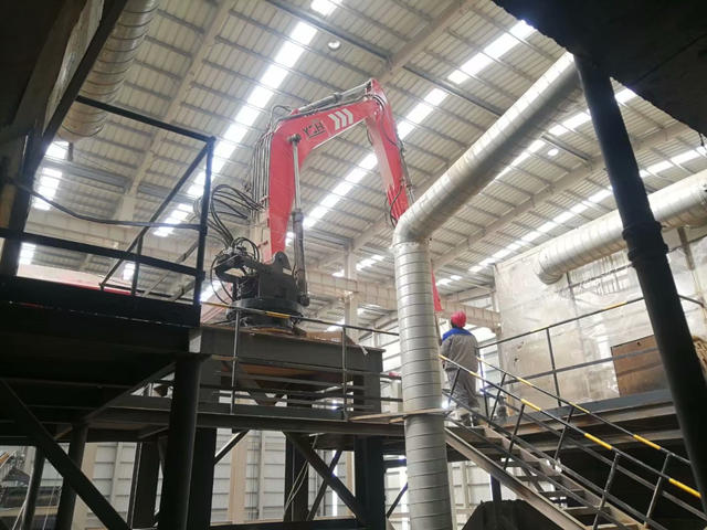 stationary rock breaker