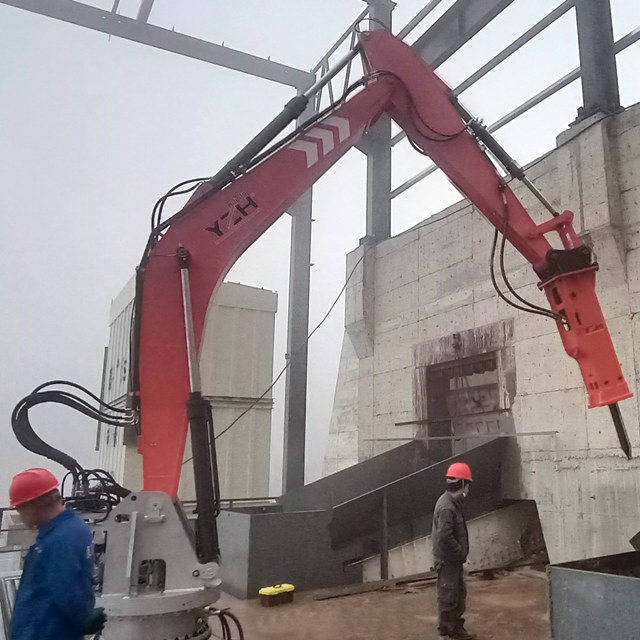 YZH Rugged Stationary Pedestal Boom Rockbreaker Solution for Crusher Blockage Elimination
