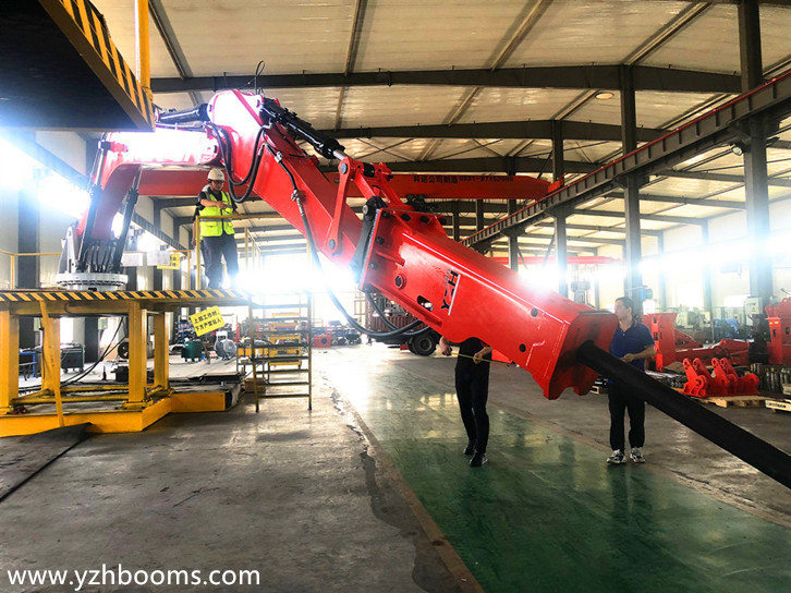 Nanchang Mineral Systems Came To YZH Factory For Acceptance Of Electro Hydraulic Pedestal Rock Breaker Boom System-2