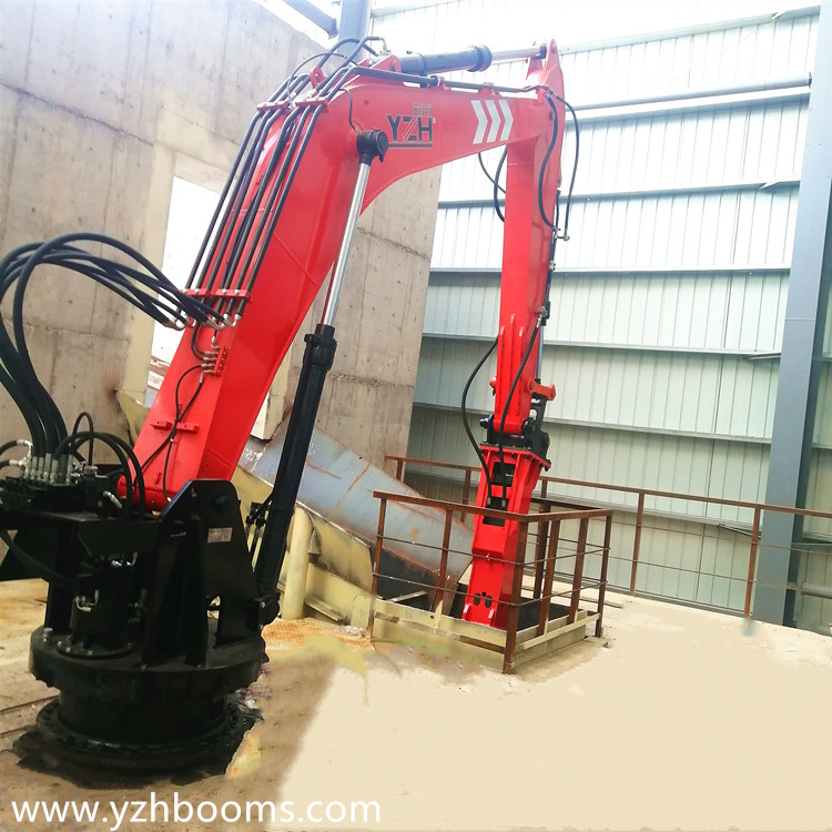 YZH Hydraulic Rock Breaker Boom System Solves The Problem of Hopper Clogging Of Two Sets Jaw Crushers-2