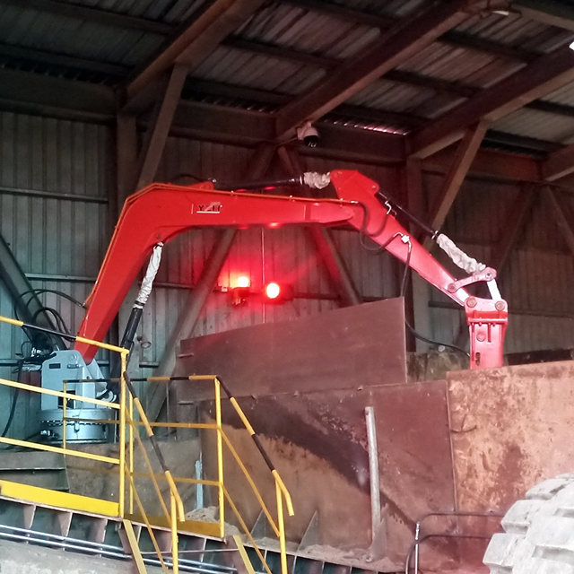 YZH High-Performance Fixed Rock Breaker System at Cement Plant