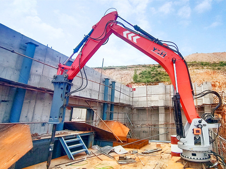 Rockbreaker Boom System.jpg