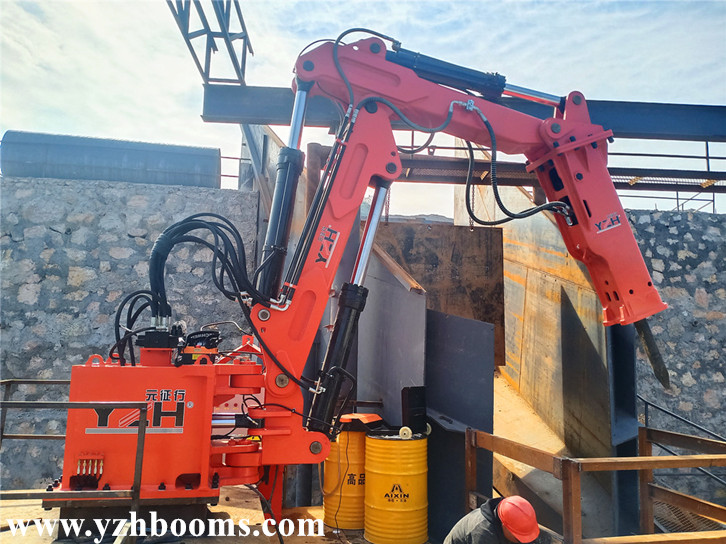 Hunan Aggregate Plant Successfully Installed A Fixed Type Pedestal Rockbreaker-2