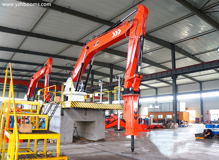 YZH Pedestal Boom Rockbreaker Systems With 5G Remote Video Control Successfully Passed The Factory Test-4