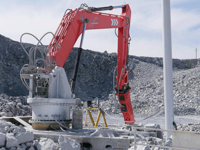 stationary rock breaker