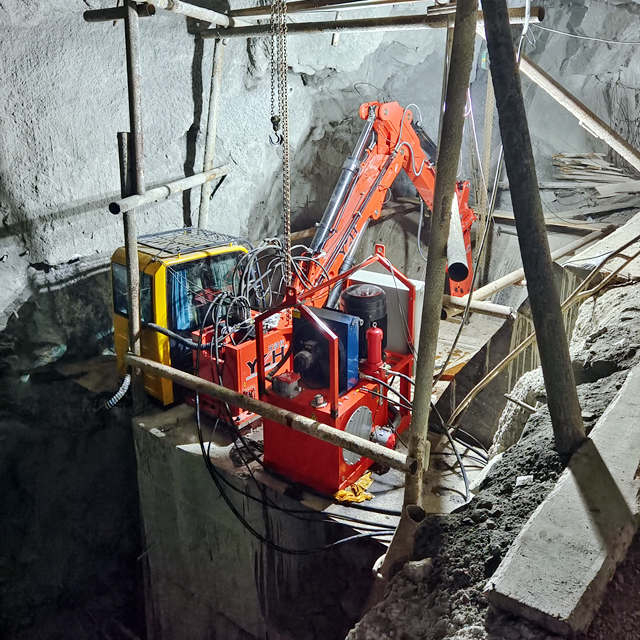 YZH B Series Stationary Rockbreaker System in Underground Environment