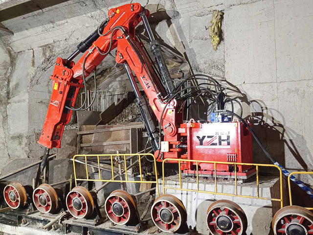 stationary rock breaker system.jpg